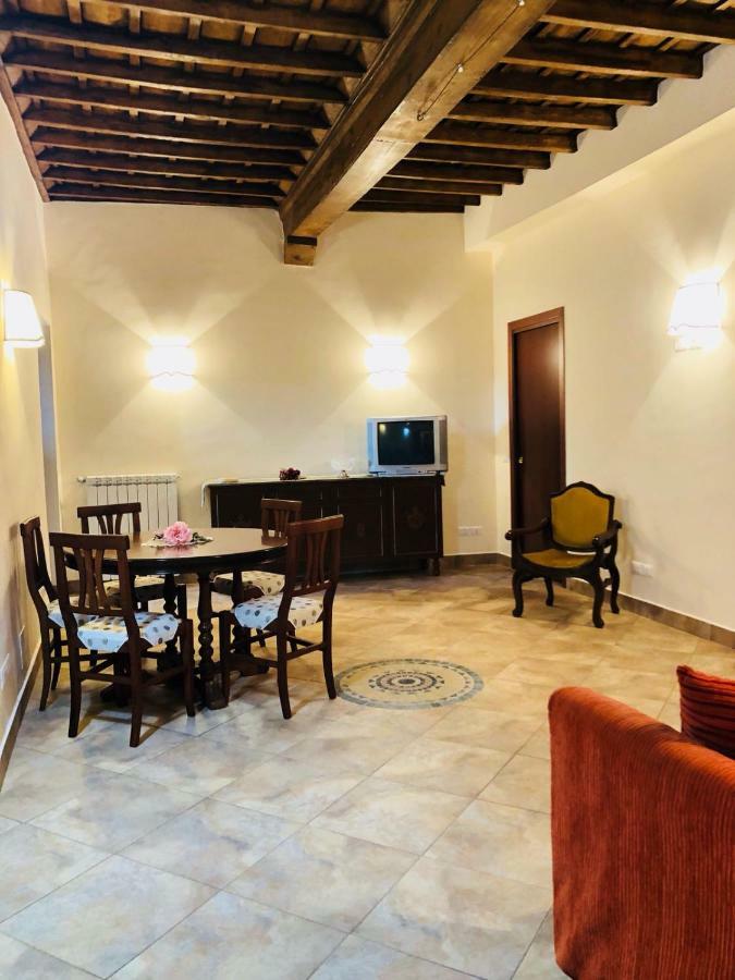 Casa Vacanze La Torretta Sutri Dış mekan fotoğraf