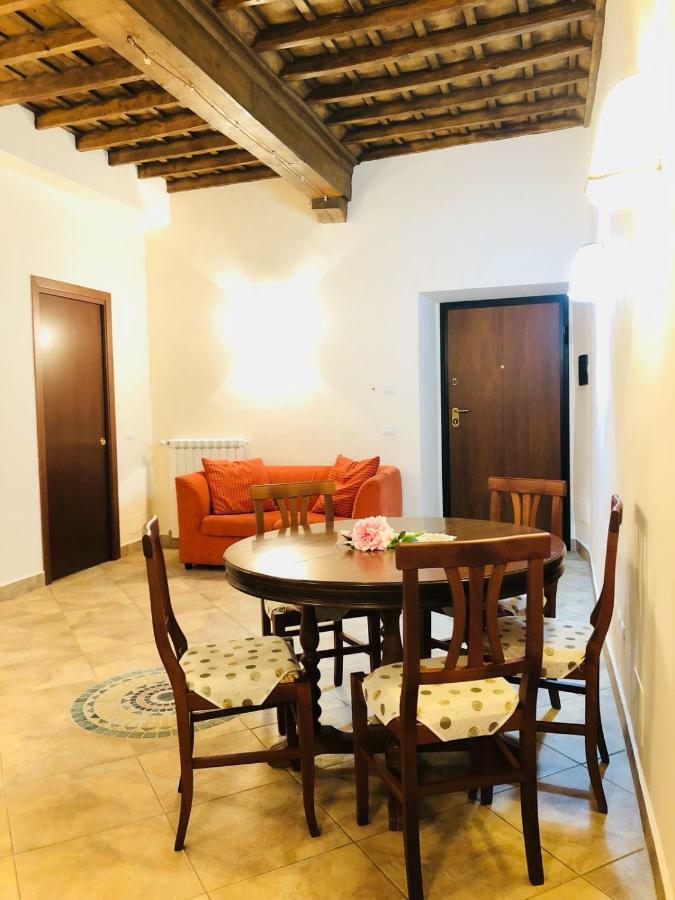 Casa Vacanze La Torretta Sutri Dış mekan fotoğraf